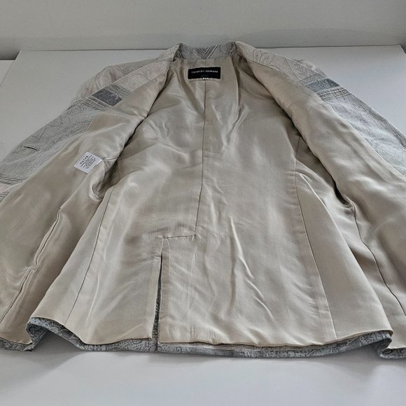 GIORGIO ARMANI Linen Blazer! - Picture 12 of 16